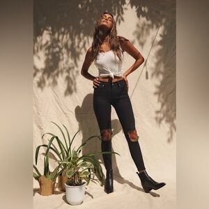 Free People High Rise Busted Black Distressed Skinny Jeans size 28